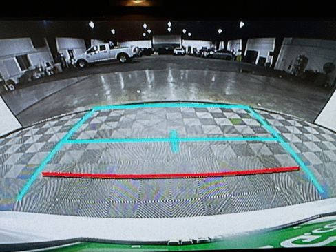 Used 2021 Toyota Corolla LE image 18