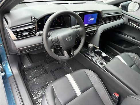New 2026 Toyota Camry SE FWD image 13