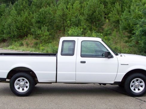 Used 2009 Ford Ranger XL RWD image 5