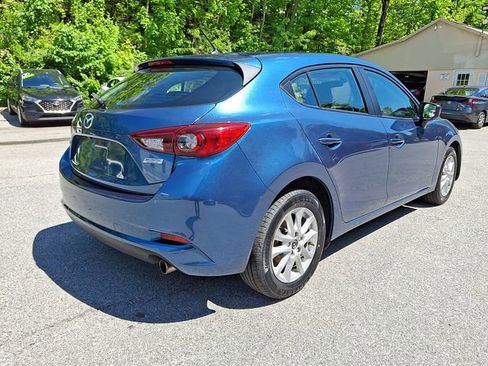 Used 2017 MAZDA MAZDA3 Sport FWD image 8