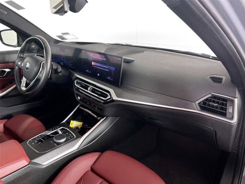Certified 2024 BMW 330i xDrive Sedan w/ Premium Package AWD/4WD image 27