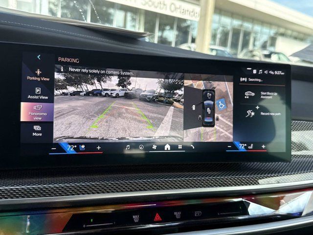 Certified 2023 BMW i7 xDrive60 AWD/4WD image 24