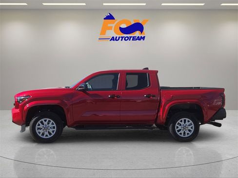 New 2026 Toyota Tacoma SR image 2