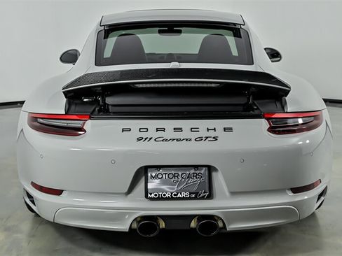 Used 2018 Porsche 911 GT3 RS image 9