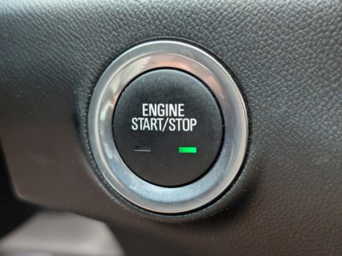 Used 2024 GMC Terrain SLE image 22