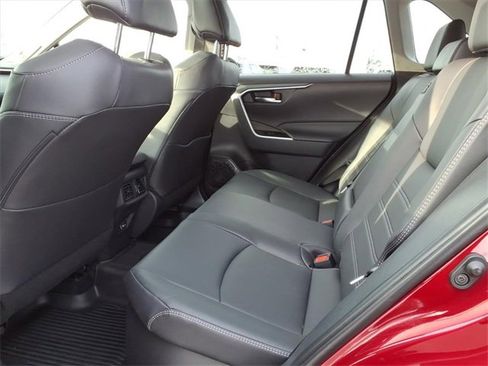 Used 2024 Toyota RAV4 XLE Premium image 9
