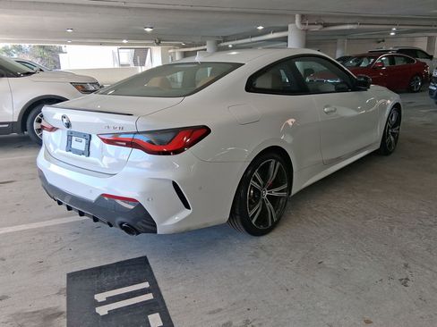 Certified 2023 BMW 430i Coupe w/ M Sport Package image 8