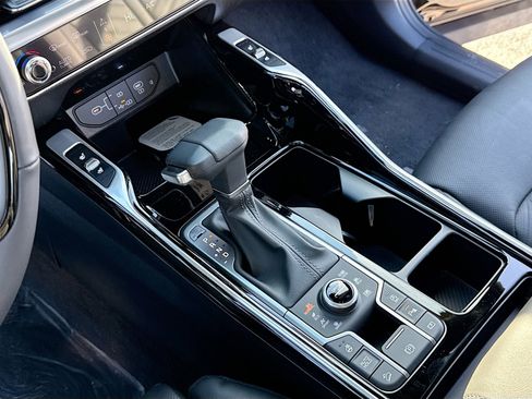 New 2026 Kia Sorento SX Prestige image 11