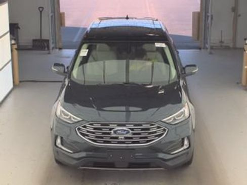 Used 2023 Ford Edge Titanium w/ Equipment Group 301A AWD/4WD image 2