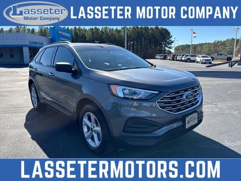 Used 2022 Ford Edge SE image 1