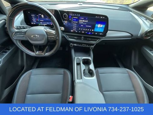 Certified 2024 Chevrolet Equinox EV RS FWD image 18