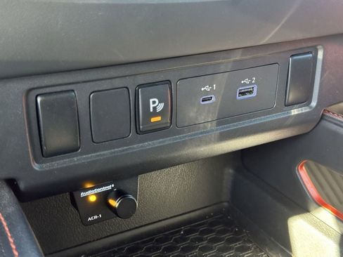 Used 2023 Nissan Frontier Pro-X w/ Technology Package RWD image 19