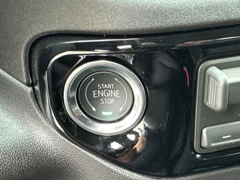 New 2026 GMC Sierra 1500 SLE image 33