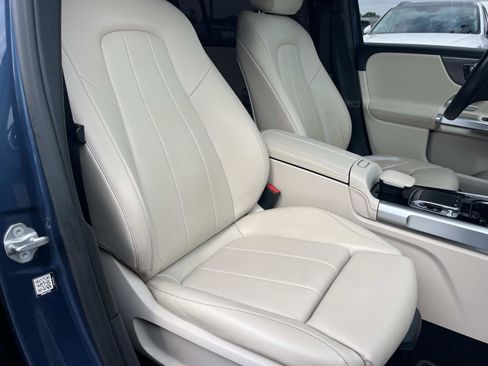 Used 2020 Mercedes-Benz GLB 250 image 28