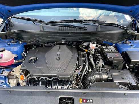 Used 2025 Kia Sportage EX FWD image 31