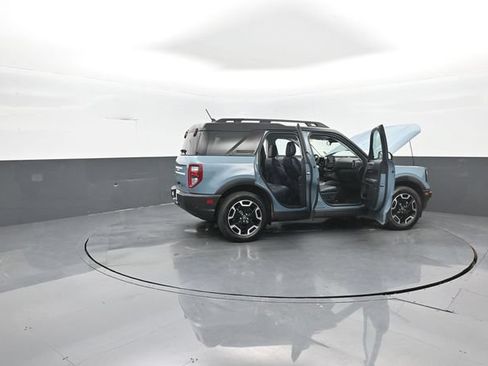 Certified 2022 Ford Bronco Sport Outer Banks w/ Tech Package AWD/4WD image 32