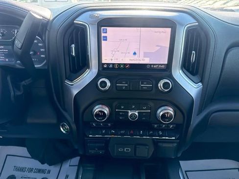 Used 2020 GMC Sierra 2500 SLT w/ SLT Premium Plus Package AWD/4WD image 12