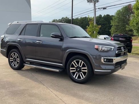 Used 2021 Toyota 4Runner Limited image 8