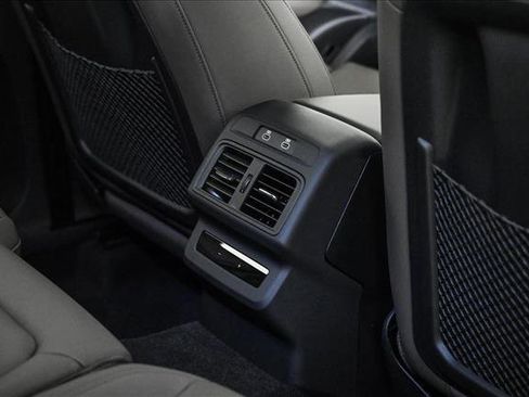 New 2025 Audi Q5 Premium Plus image 18