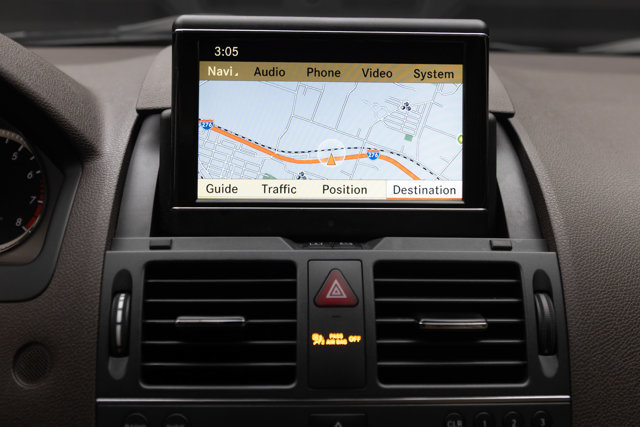 Used 2011 Mercedes-Benz C 300 4MATIC Sedan image 75
