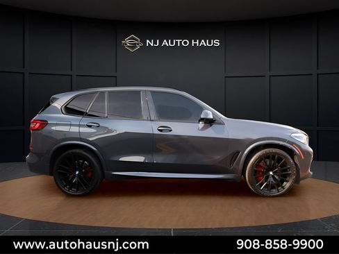 Used 2022 BMW X5 sDrive40i w/ M Sport Package RWD image 16