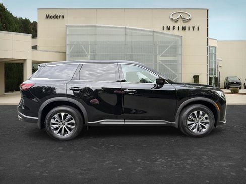 New 2027 INFINITI QX60 Pure AWD/4WD image 4
