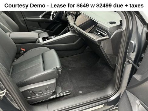 Used 2025 Audi Q5 Prestige image 25