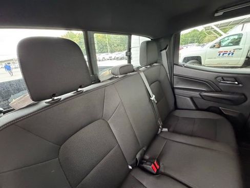 Used 2023 Chevrolet Colorado LT w/ LT Convenience Package II image 25