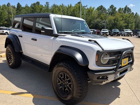 Used 2023 Ford Bronco Raptor AWD/4WD image 2
