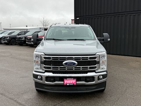 New 2026 Ford F350 XLT image 2