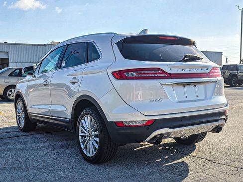 Used 2019 Lincoln MKC Premiere FWD image 4