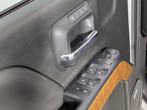 Used 2018 Chevrolet Silverado 1500 LTZ w/ Texas Edition RWD image 24