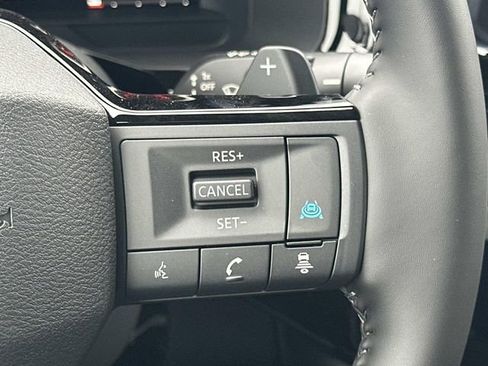 New 2026 Nissan Pathfinder SL image 25