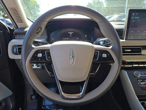 Used 2023 Lincoln Aviator Reserve w/ Equipment Group 201A AWD/4WD image 25