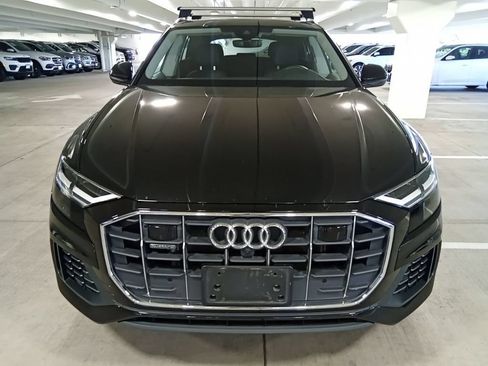 Used 2022 Audi Q8 Premium Plus AWD/4WD image 2