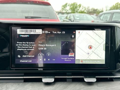 Used 2024 Kia Carnival EX FWD image 35