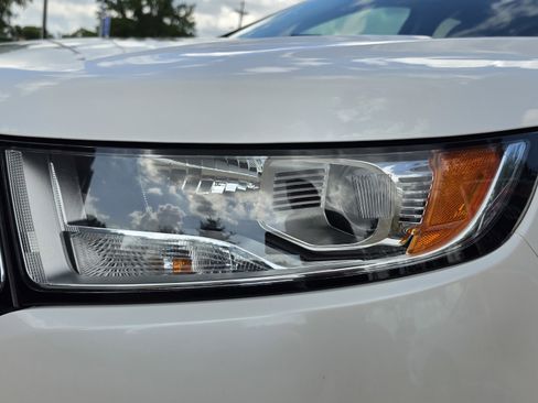 Used 2016 Ford Edge Titanium w/ Technology Package image 11