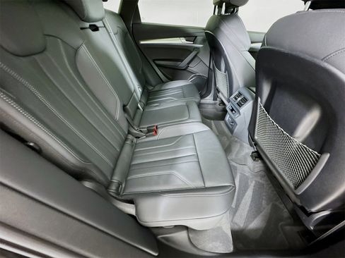 Used 2024 Audi Q5 2.0T Premium image 28