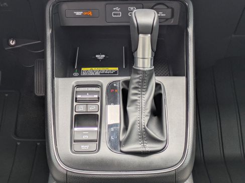 Used 2025 Honda CR-V EX-L image 18