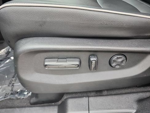 Certified 2025 Honda Odyssey Touring image 23