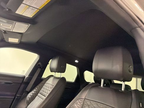 Used 2020 Land Rover Range Rover Evoque SE AWD/4WD image 19
