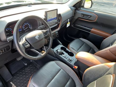 Used 2023 Ford Bronco Sport Outer Banks w/ Tech Package AWD/4WD image 18