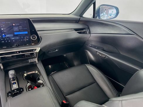 Used 2023 Lexus RX 350 Premium image 25