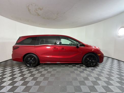 Used 2025 Honda Odyssey Sport-L image 8