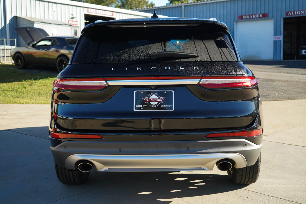 Used 2022 Lincoln Corsair Reserve w/ Elements Package FWD image 19