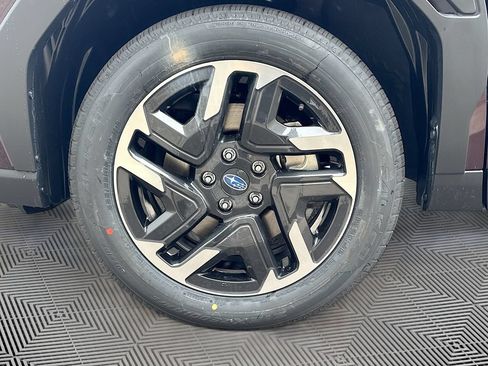 New 2026 Subaru Forester Premium AWD/4WD image 30