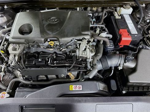 Certified 2019 Toyota Camry SE image 30