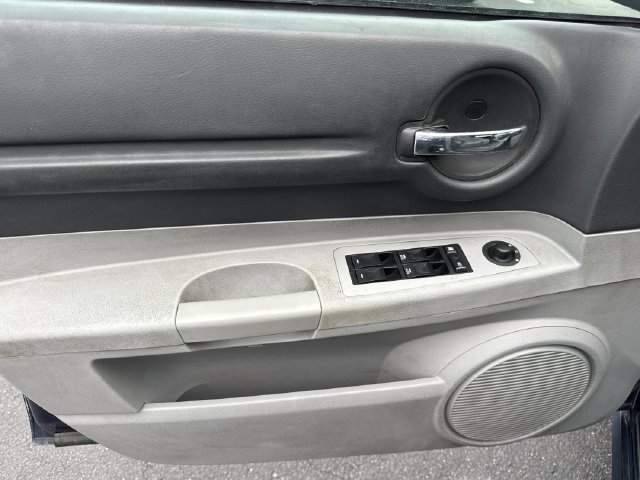 Used 2006 Dodge Magnum R/T w/ Convenience Group II AWD/4WD image 8