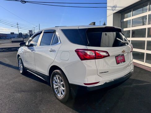 Used 2021 Chevrolet Equinox LT image 3