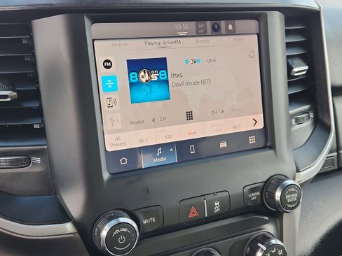 Used 2024 RAM 3500 Big Horn image 19